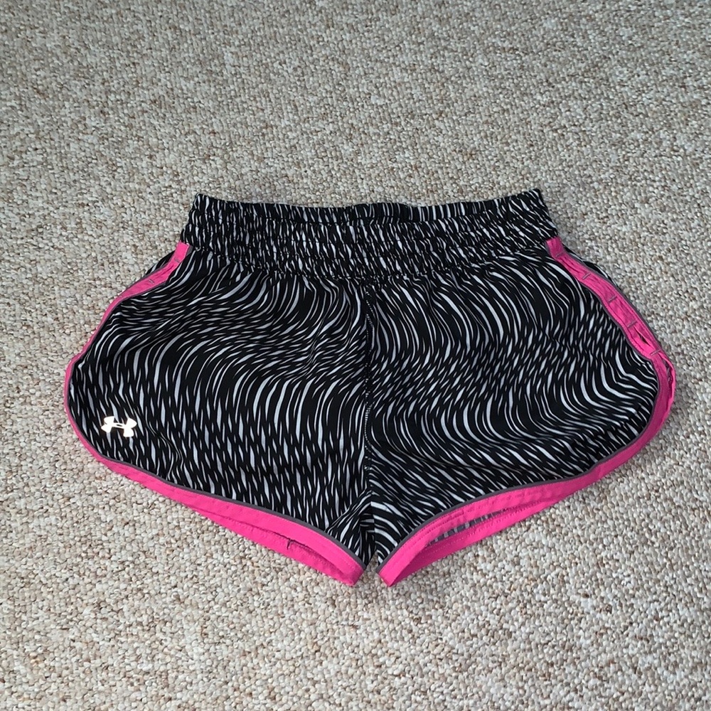Women’s Under Armour Pattern Athletic shorts XS